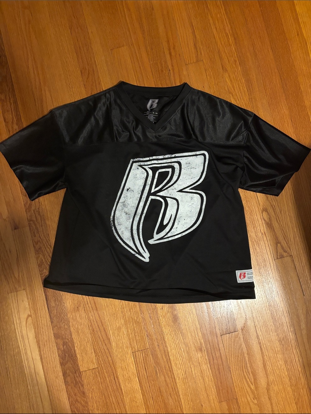 Urban Outfitters Black Short-Sleeve Graphic Jersey